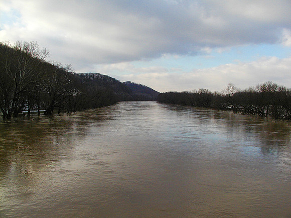 Scioto River, Flooding at Higbee Road Bridge, Ross County, Ohio, January 2005