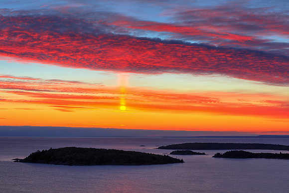 Sunrise, Sugarloaf Mountain, Upper Peninsula, Michigan, October 12, 2018